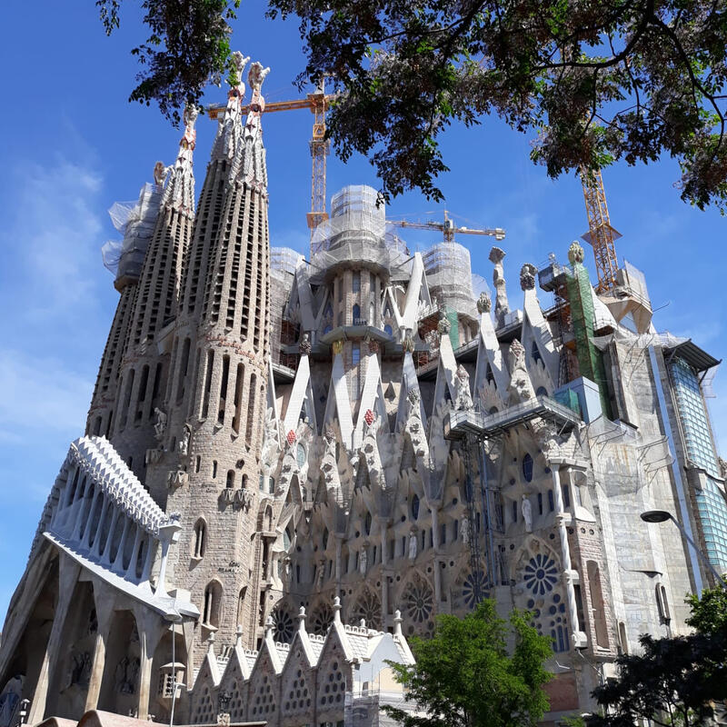 Spanien