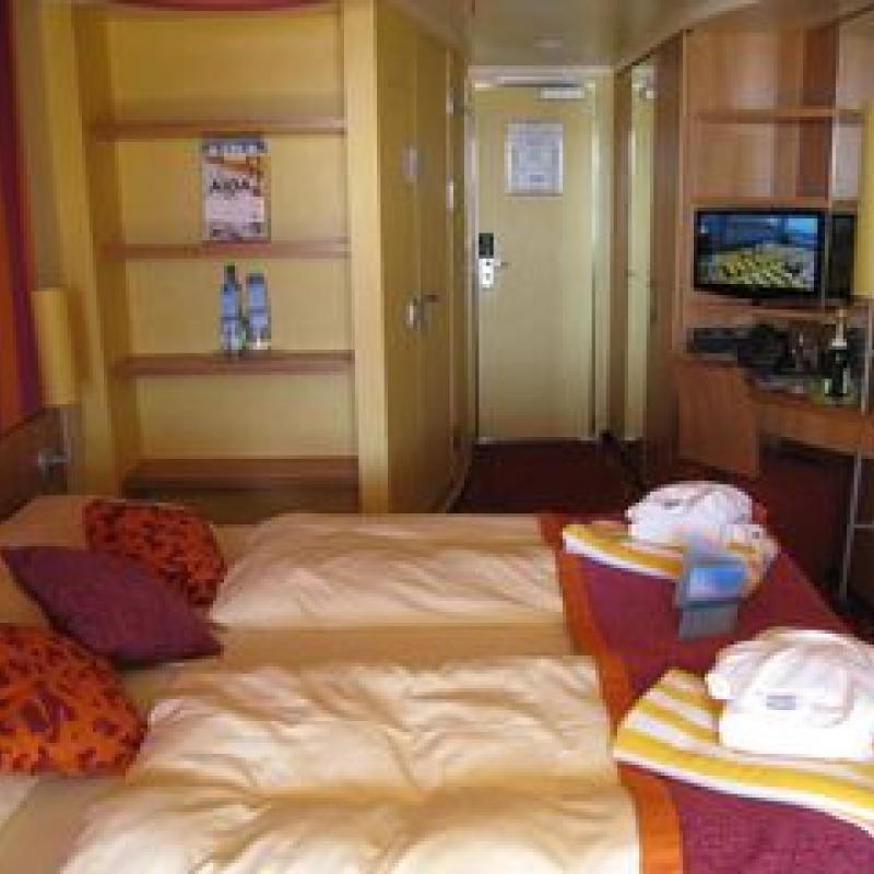 Aida Lounge