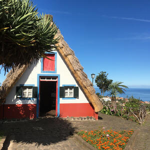 Haus am Strand auf Madeira