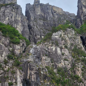 Fjordlandschaft mit Preikestolen bei Stavanger
